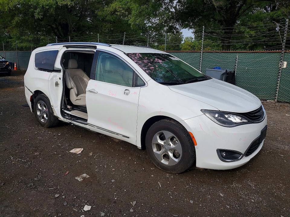 Aukcja sprzedaży 2018 Chrysler Pacifica, vin: 2C4RC1N7XJR229819, numer aukcji: 68244016
