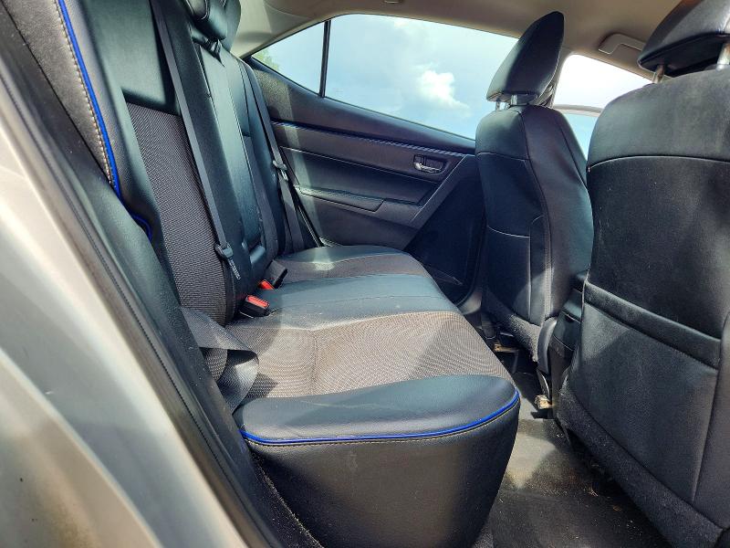 68136846 :رقم المزاد ، 5YFBURHEXHP655320 vin ، 2017 Toyota Corolla مزاد بيع