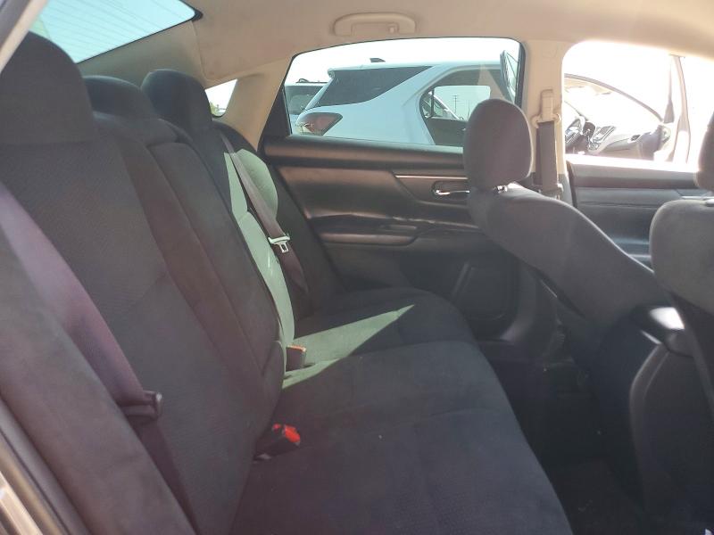 Продажа на аукционе авто 2015 Nissan Altima, vin: 1N4AL3APXFN889657, номер лота: 70252256