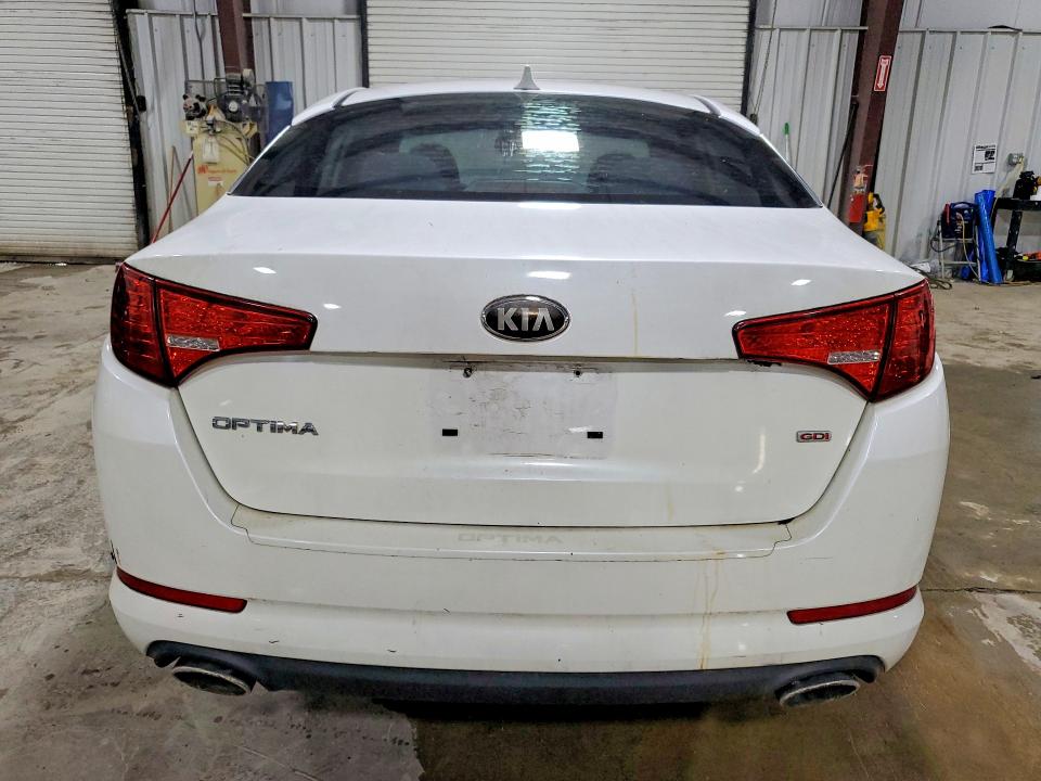2013 Kia Optima მანქანა იყიდება აუქციონზე, vin: KNAGM4A77D5336515, აუქციონის ნომერი: 70176706