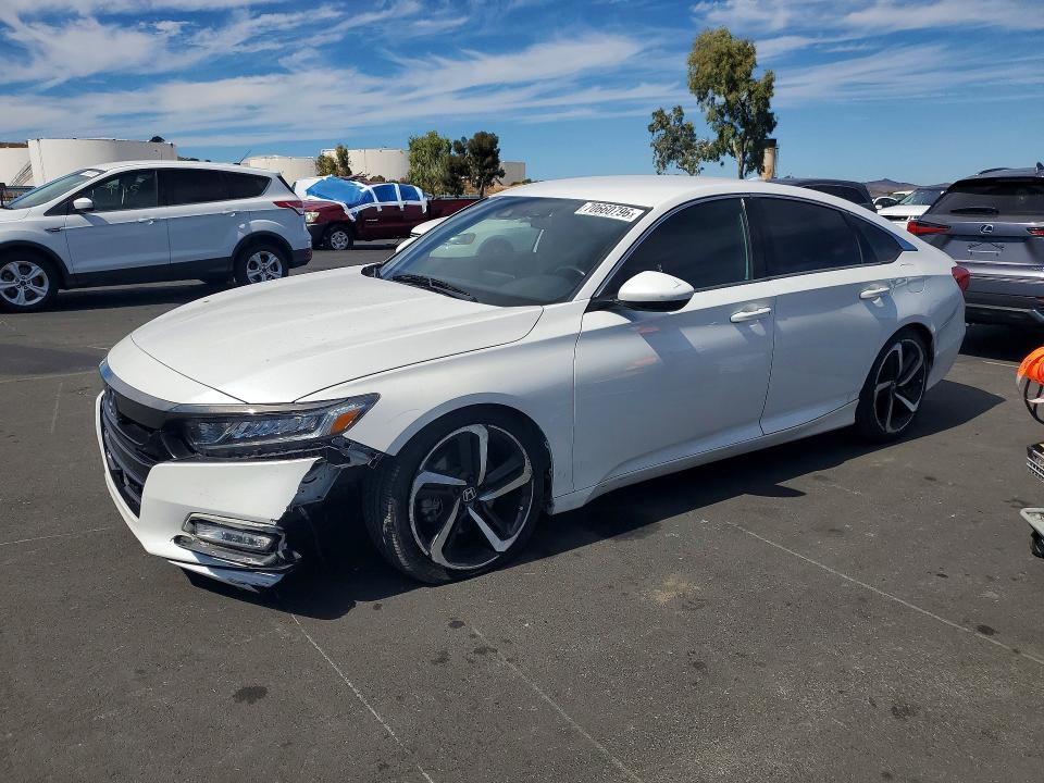 Aukcja sprzedaży 2018 Honda Accord, vin: 1HGCV1F38JA119305, numer aukcji: 70660796
