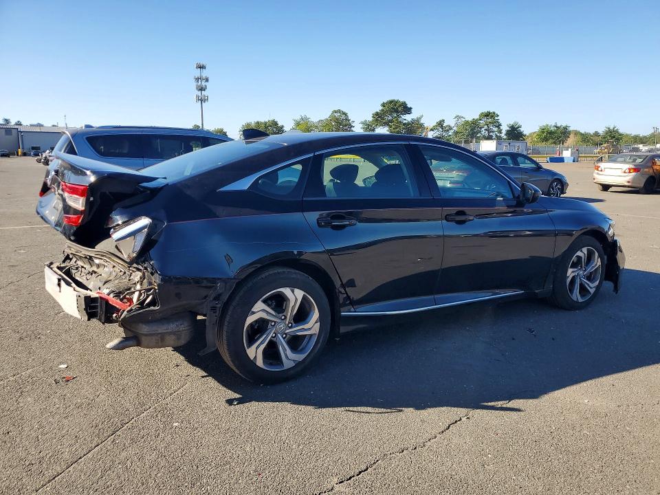 Aukcja sprzedaży 2018 Honda Accord, vin: 1HGCV1F47JA129896, numer aukcji: 68077956