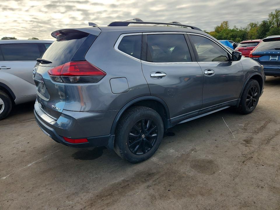 Продажа на аукционе авто 2017 Nissan Rogue, vin: 5N1AT2MV4HC804112, номер лота: 70740886