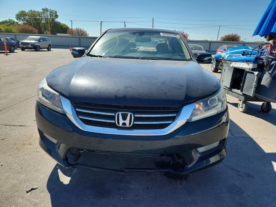 Aukcja sprzedaży 2015 Honda Accord, vin: 1HGCR2F89FA121447, numer aukcji: 67935706