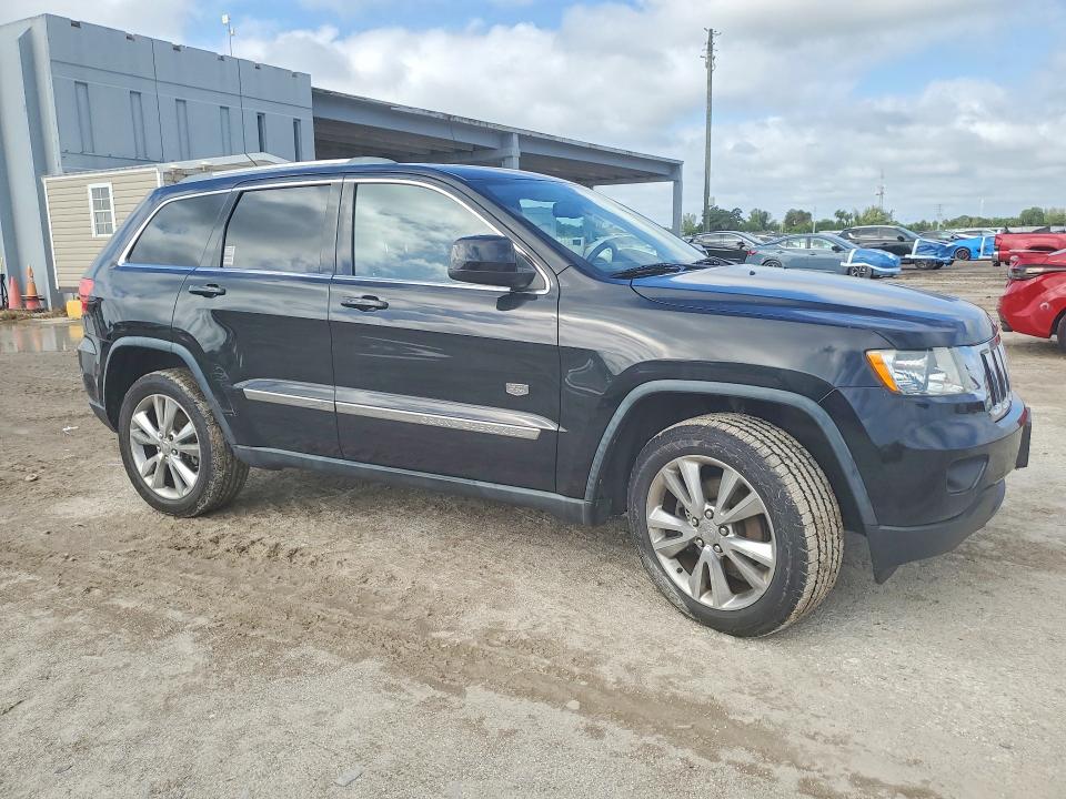 2011 Jeep Grand Cherokee მანქანა იყიდება აუქციონზე, vin: 1J4RR4GT3BC645774, აუქციონის ნომერი: 70598306