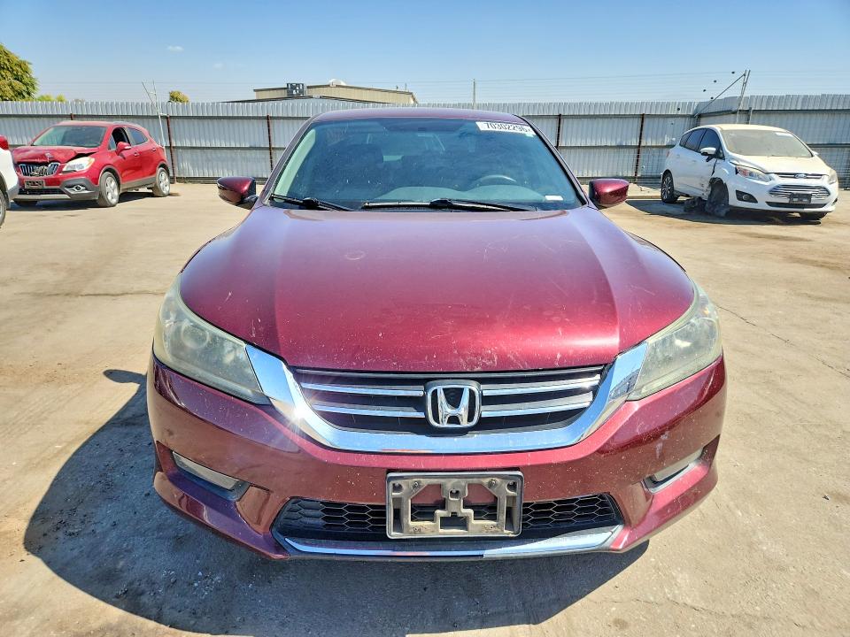 Продаж на аукціоні авто 2014 Honda Accord, vin: 1HGCR2F59EA116611, номер лоту: 70302296