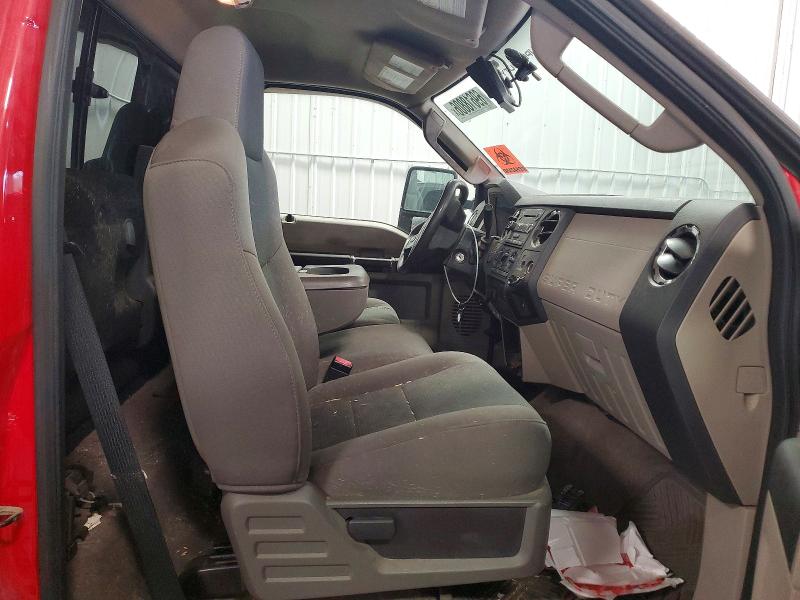 69618806 :رقم المزاد ، 1FTNF2B54AEB14824 vin ، 2010 Ford F250 مزاد بيع