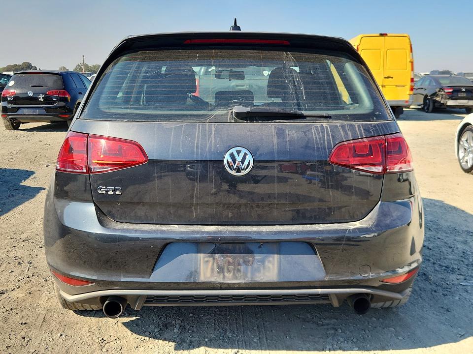 2015 Volkswagen Gti მანქანა იყიდება აუქციონზე, vin: 3VW5T7AU0FM092687, აუქციონის ნომერი: 67115116