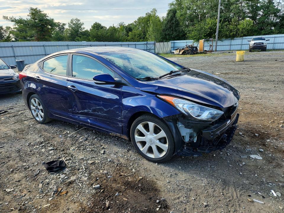 67166416 :رقم المزاد ، 5NPDH4AE1DH331402 vin ، 2013 Hyundai Elantra مزاد بيع