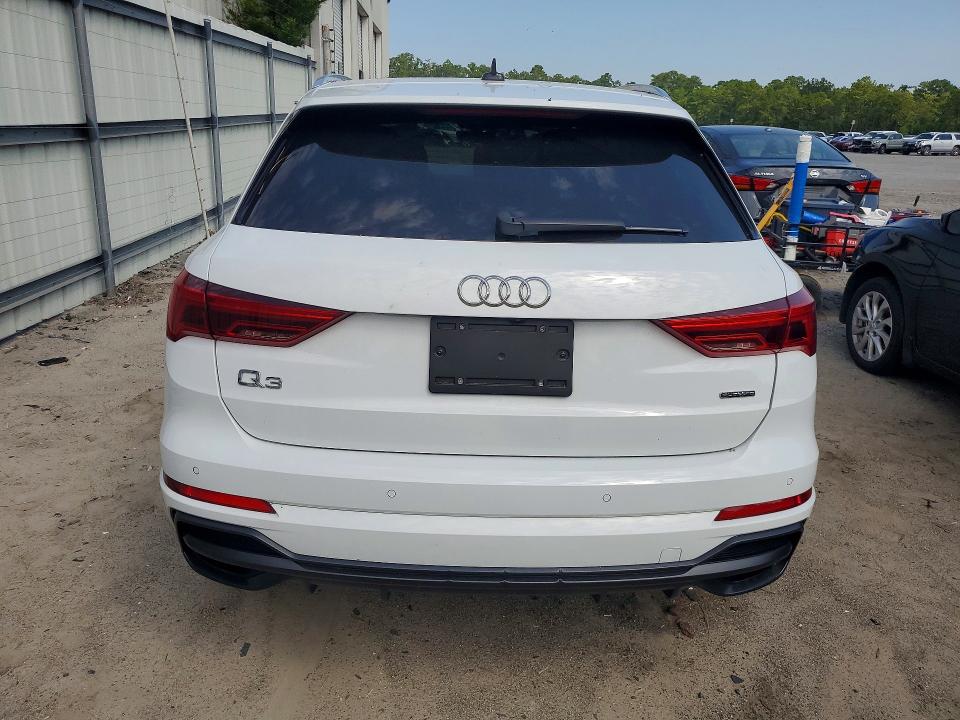 Продажа на аукционе авто 2022 Audi Q3, vin: WA1EECF38N1034323, номер лота: 68231676