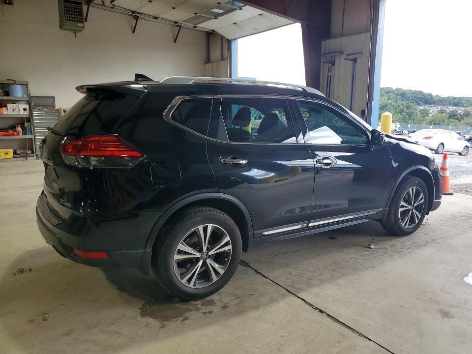 Продаж на аукціоні авто 2017 Nissan Rogue, vin: 5N1AT2MV7HC797964, номер лоту: 70237576