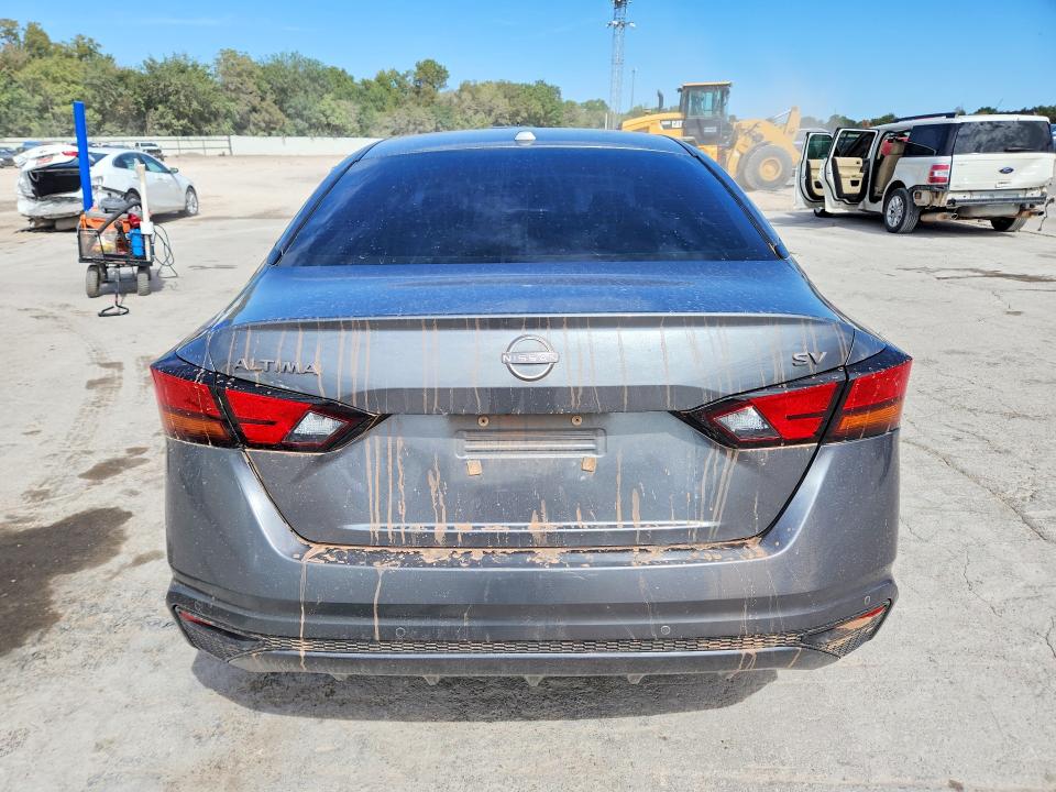 70075446 :رقم المزاد ، 1N4BL4DV0PN334495 vin ، 2023 Nissan Altima مزاد بيع