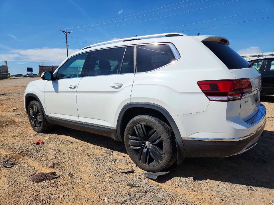 Продаж на аукціоні авто 2018 Volkswagen Atlas, vin: 1V2NR2CA0JC575581, номер лоту: 68130246
