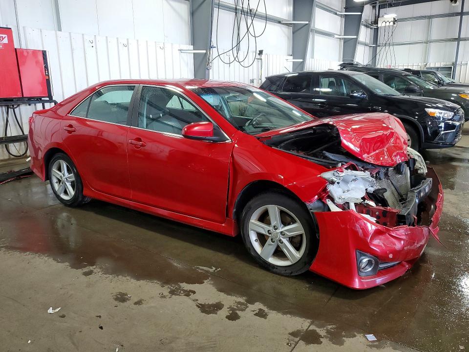 68367296 :رقم المزاد ، 4T1BF1FK3CU533684 vin ، 2012 Toyota Camry مزاد بيع