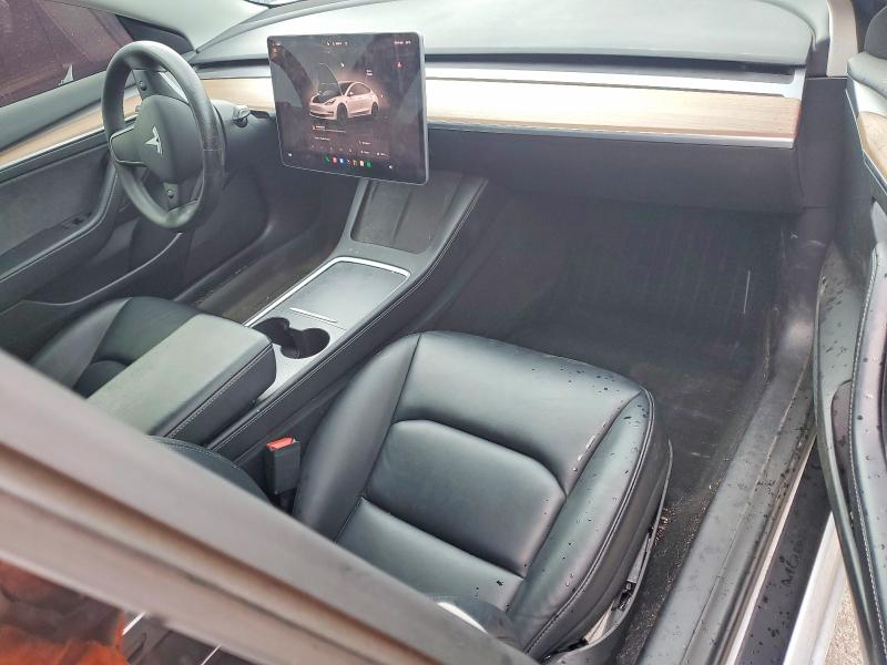 68104156 :رقم المزاد ، 5YJ3E1EC9NF239434 vin ، 2022 Tesla Model 3 مزاد بيع
