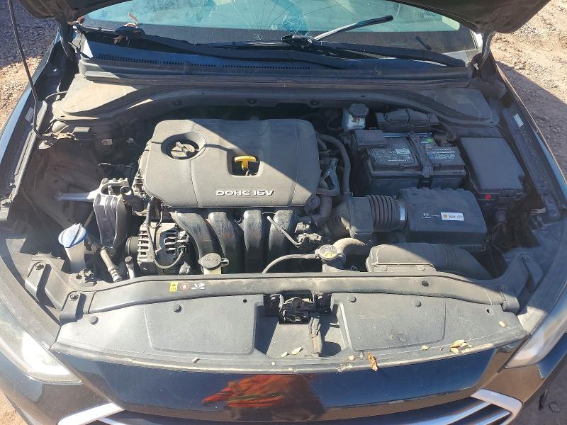 2017 Hyundai Elantra მანქანა იყიდება აუქციონზე, vin: KMHD84LF8HU061470, აუქციონის ნომერი: 67352756