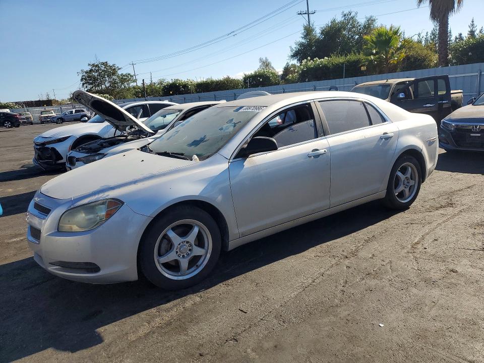2010 Chevrolet Malibu მანქანა იყიდება აუქციონზე, vin: 1G1ZB5EB7AF123486, აუქციონის ნომერი: 69970986