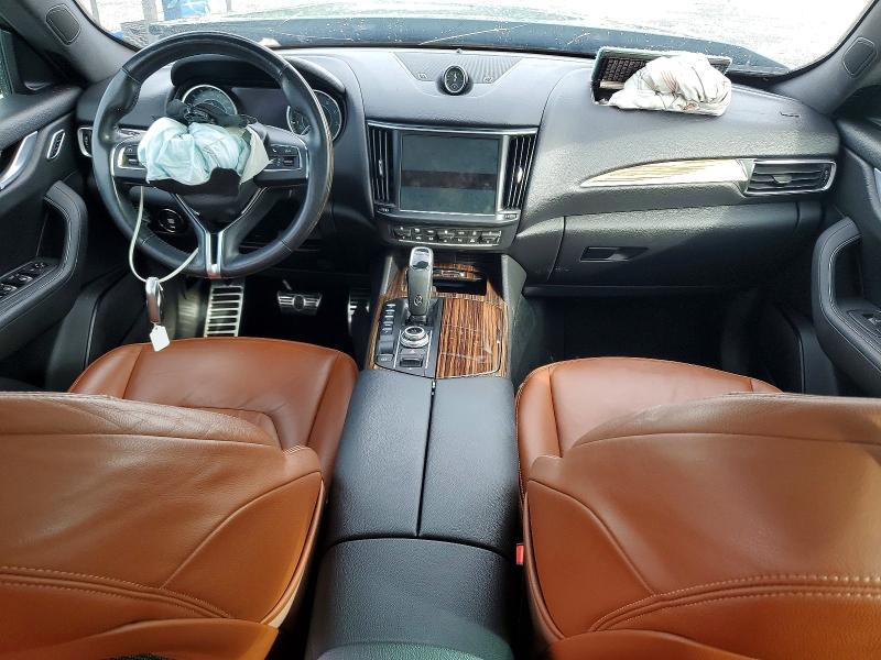 67305856 :رقم المزاد ، ZN661XUA6NX393504 vin ، 2022 Maserati Levante مزاد بيع
