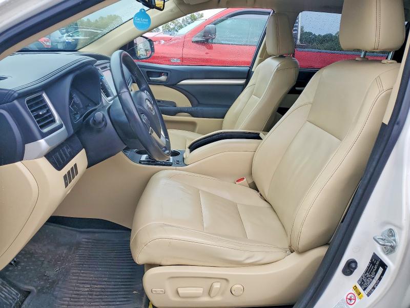 Aukcja sprzedaży 2015 Toyota Highlander, vin: 5TDJKRFH7FS120657, numer aukcji: 68061236