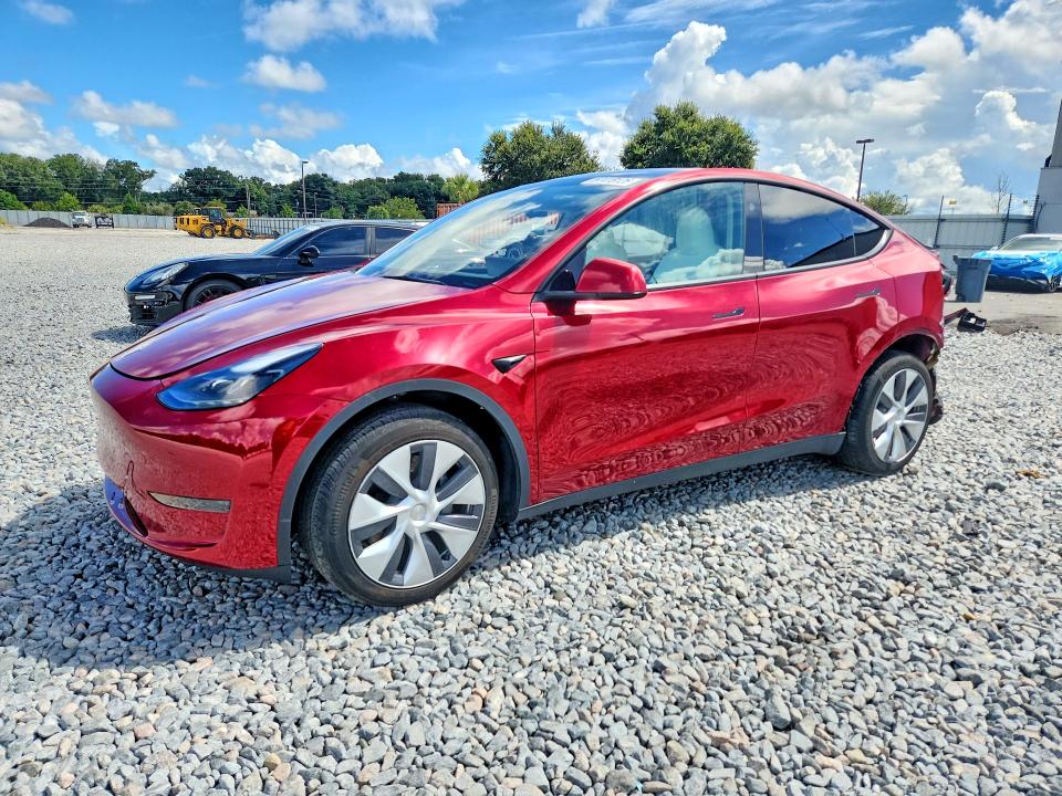 Auction sale of the 2024 Tesla Model Y, vin: 7SAYGDED3RF089484, lot number: 67418126