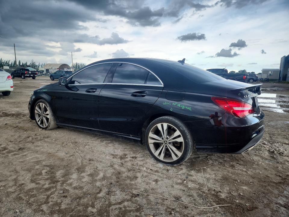 67611736 :رقم المزاد ، WDDSJ4EB9KN705625 vin ، 2019 Mercedes-benz Cla مزاد بيع