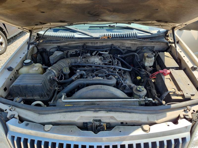 68952376 :رقم المزاد ، 4M2DU86W25ZJ18564 vin ، 2005 Mercury Mountaineer مزاد بيع