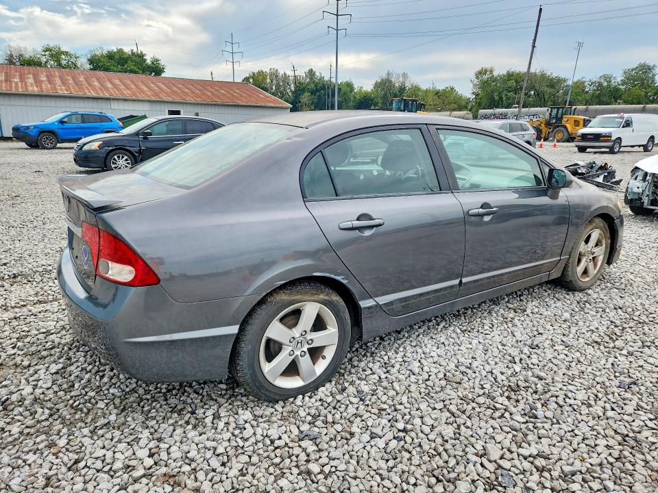 Auction sale of the 2010 Honda Civic, vin: 2HGFA1F62AH569049, lot number: 69736126