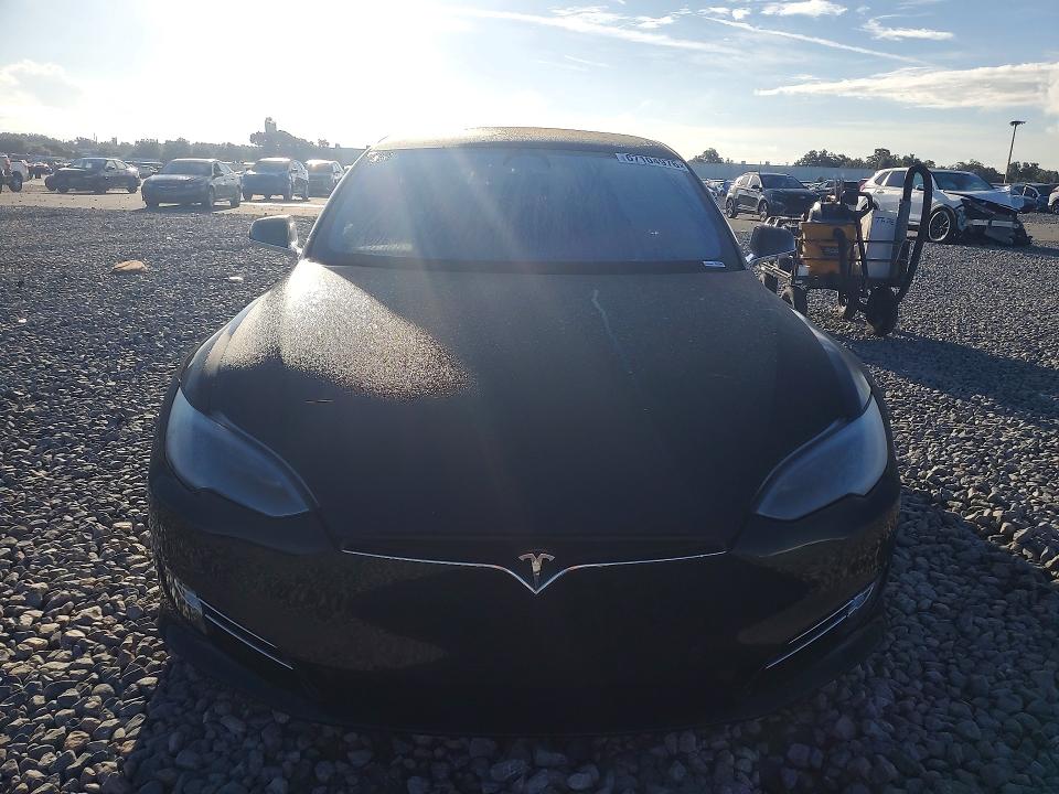 Продаж на аукціоні авто 2018 Tesla Model S, vin: 5YJSA1E25JF293984, номер лоту: 67104976