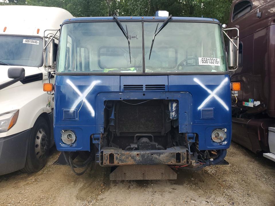 2011 Autocar Llc Xpeditor მანქანა იყიდება აუქციონზე, vin: 5VCACLLEXBH212853, აუქციონის ნომერი: 65813316