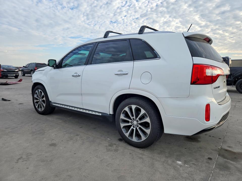 68648146 :رقم المزاد ، 5XYKW4A7XFG646241 vin ، 2015 Kia Sorento مزاد بيع