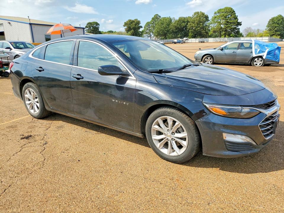 2020 Chevrolet Malibu მანქანა იყიდება აუქციონზე, vin: 1G1ZD5ST3LF098810, აუქციონის ნომერი: 70325486