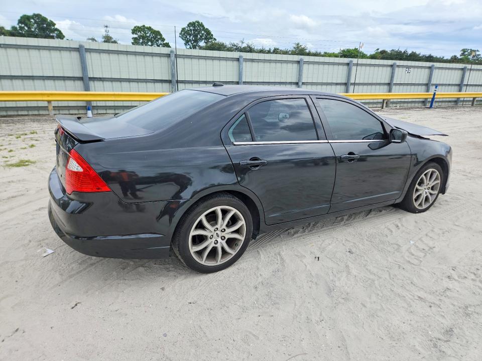 70864966 :رقم المزاد ، 3FAHP0HA8AR392695 vin ، 2010 Ford Fusion مزاد بيع