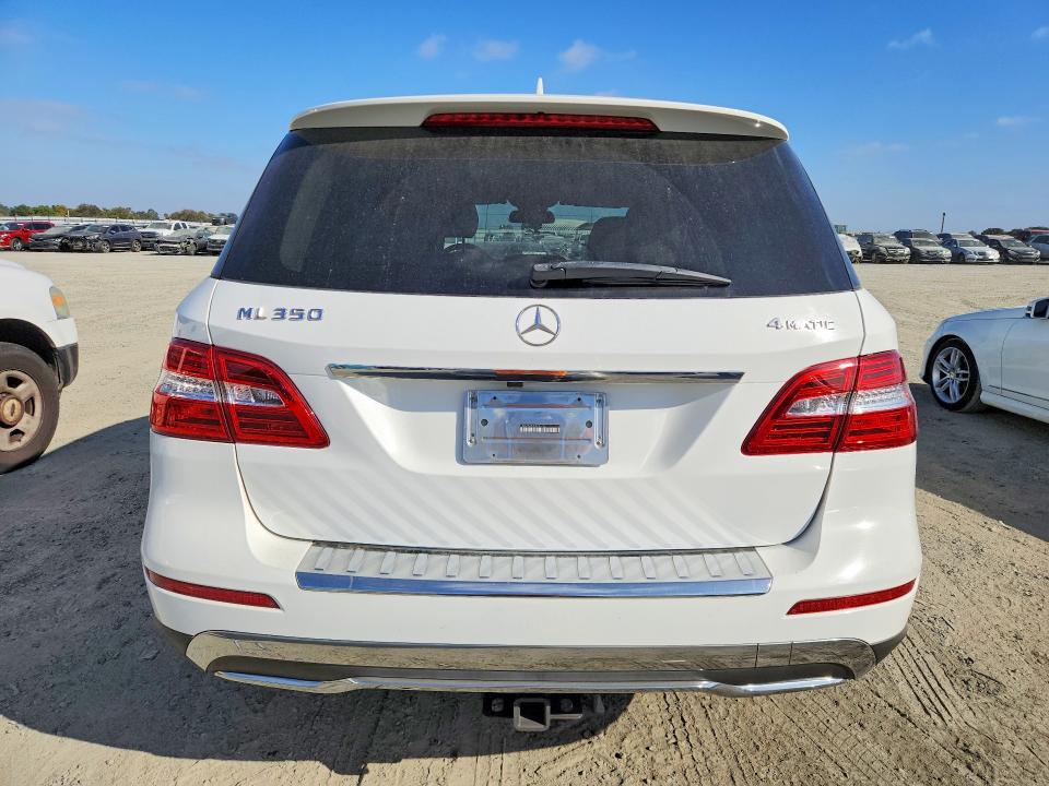 68694206 :رقم المزاد ، 4JGDA5HB7EA285102 vin ، 2014 Mercedes-benz Ml مزاد بيع