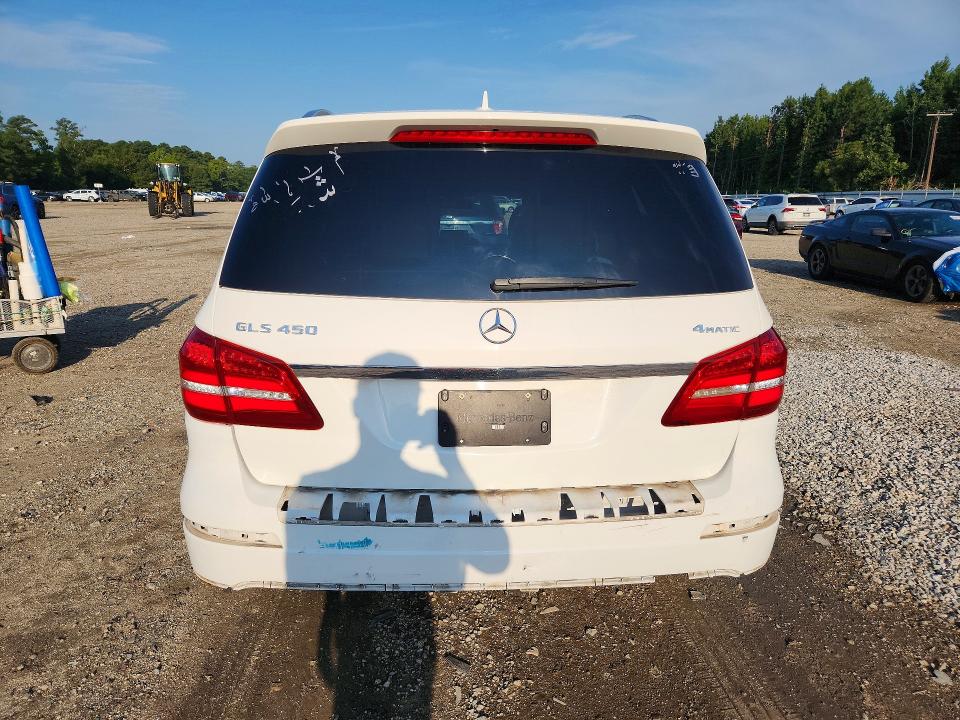 67197586 :رقم المزاد ، 4JGDF6EE4HA849508 vin ، 2017 Mercedes-benz Gls مزاد بيع