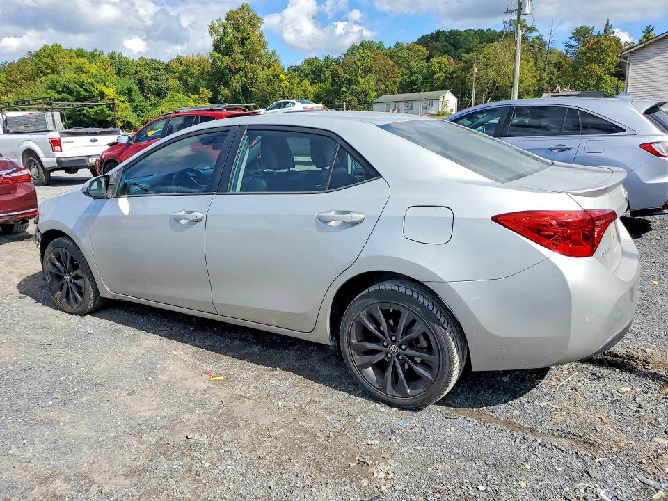 Продажа на аукционе авто 2018 Toyota Corolla, vin: 5YFBURHE2JP808777, номер лота: 70643266
