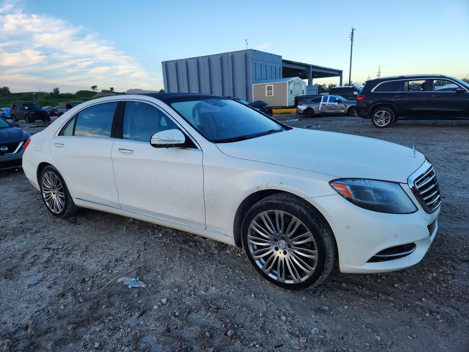 70142636 :رقم المزاد ، WDDUG8CBXFA195266 vin ، 2015 Mercedes-benz S مزاد بيع