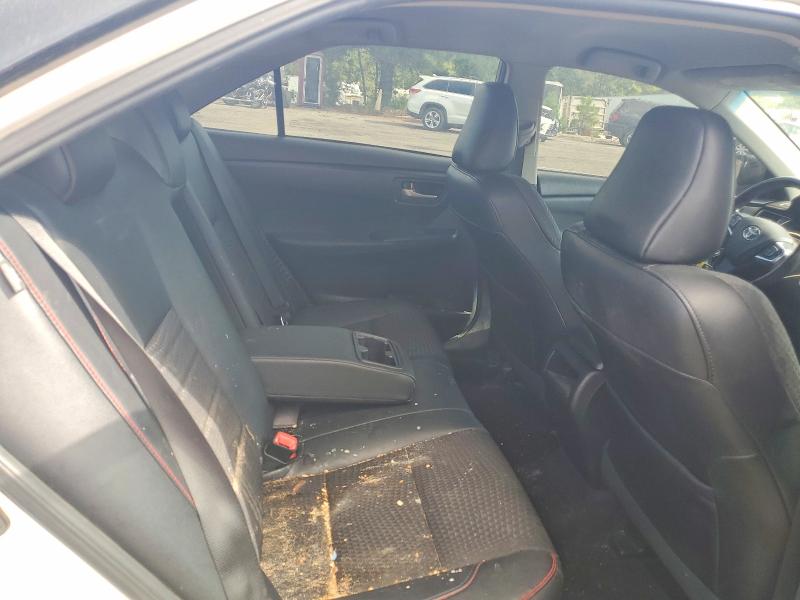 Продаж на аукціоні авто 2015 Toyota Camry Hybrid, vin: 4T1BD1FK8FU142881, номер лоту: 67360176