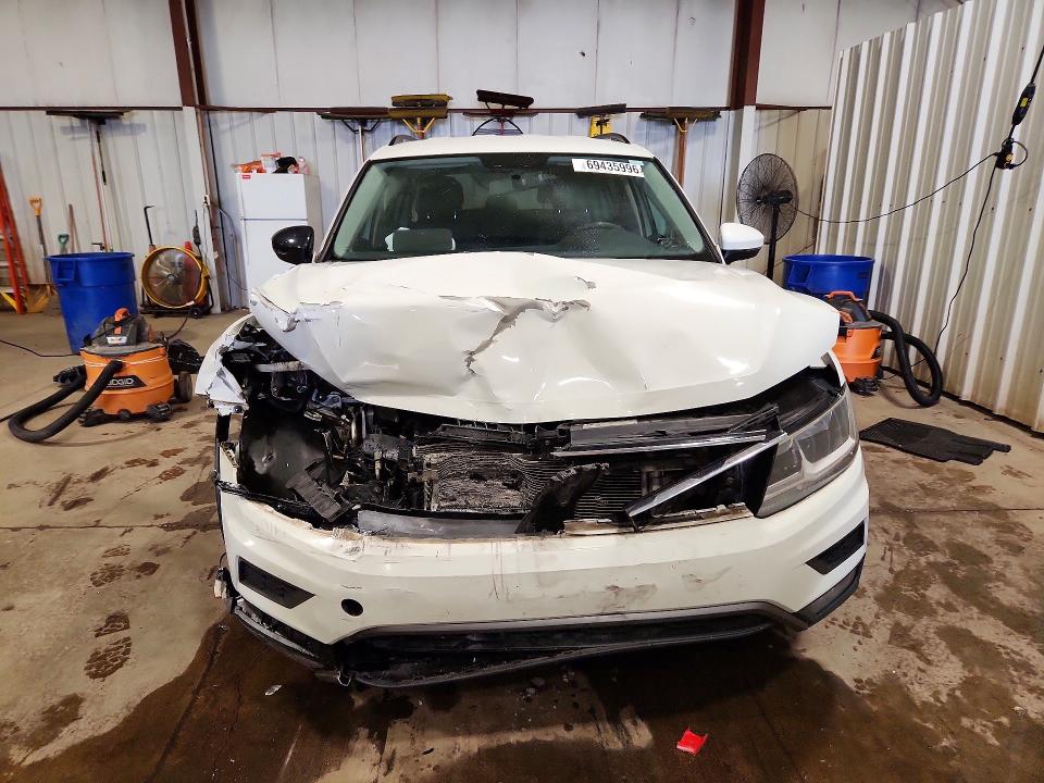 Продаж на аукціоні авто 2018 Volkswagen Tiguan, vin: 3VV0B7AX0JM028251, номер лоту: 69435996