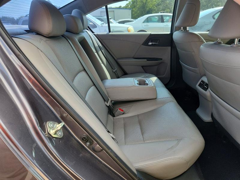 Продаж на аукціоні авто 2017 Honda Accord, vin: 1HGCR3F90HA033551, номер лоту: 68155366
