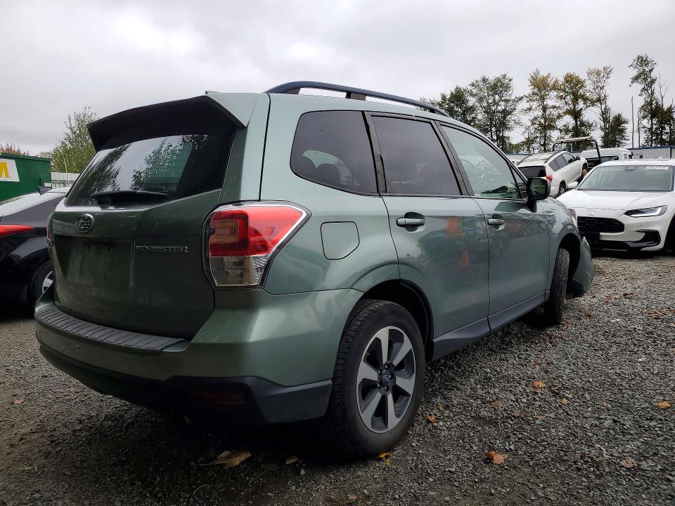 2018 Subaru Forester მანქანა იყიდება აუქციონზე, vin: JF2SJAGC3JH560885, აუქციონის ნომერი: 69546626