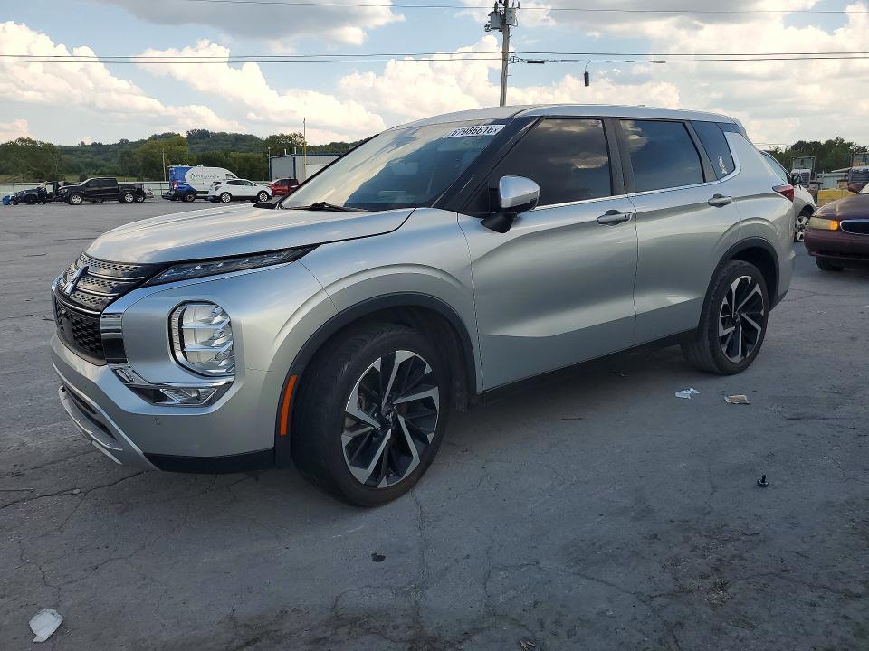 2022 Mitsubishi Outlander მანქანა იყიდება აუქციონზე, vin: JA4J3UA82NZ063718, აუქციონის ნომერი: 67986616