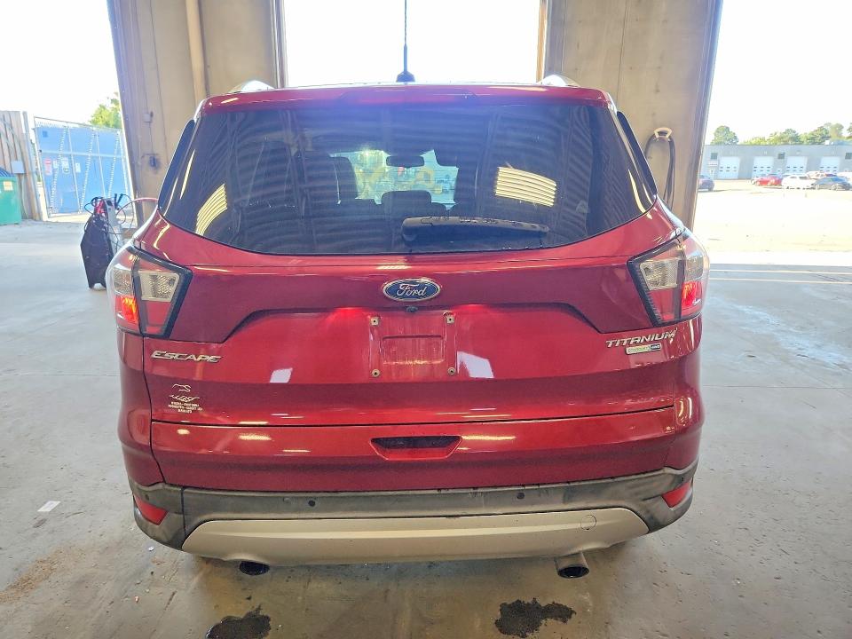 Продажа на аукционе авто 2017 Ford Escape, vin: 1FMCU9J9XHUD52814, номер лота: 68002976