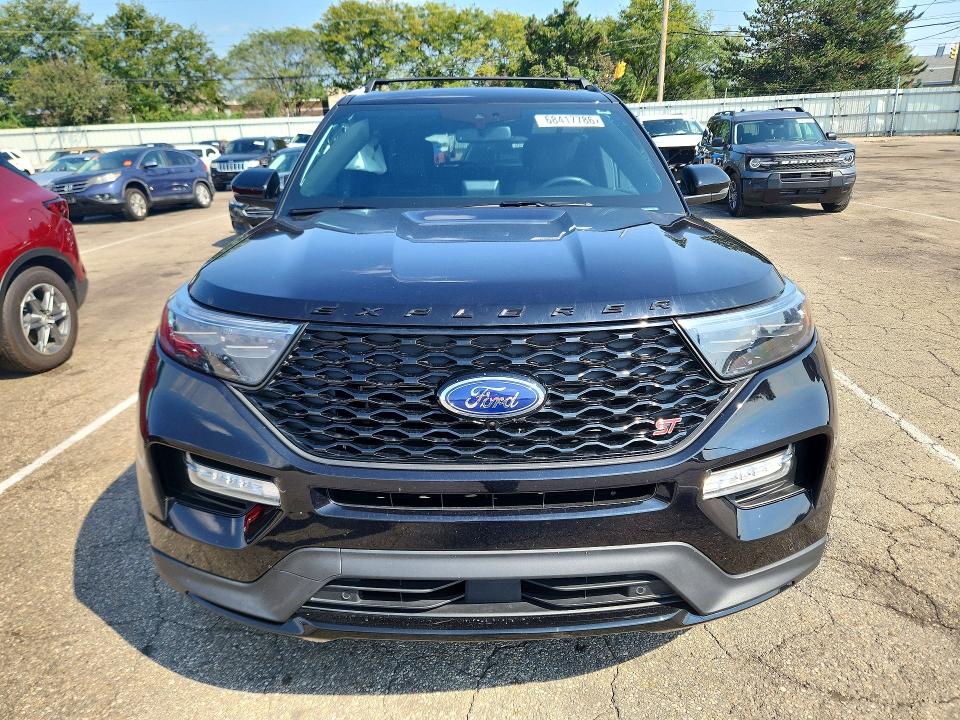 68417786 :رقم المزاد ، 1FM5K8GC2PGB85499 vin ، 2023 Ford Explorer مزاد بيع