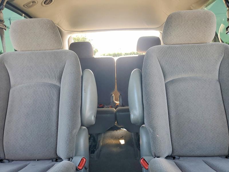 69542936 :رقم المزاد ، 2C8GP44343R250923 vin ، 2003 Chrysler Town & Country مزاد بيع