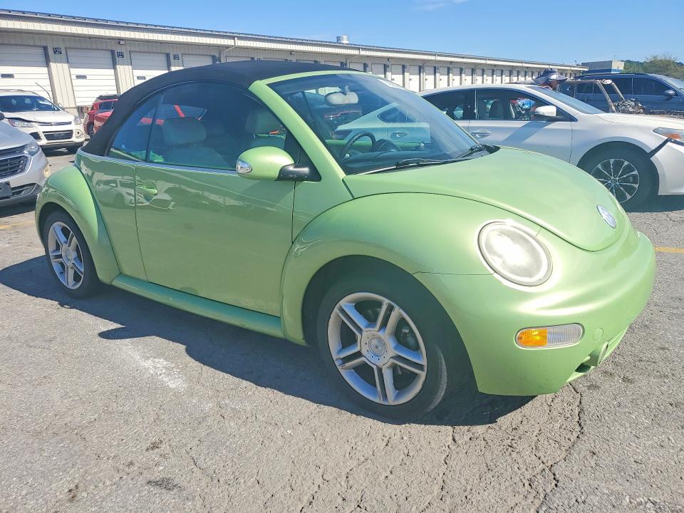 70353616 :رقم المزاد ، 3VWCD21Y64M306993 vin ، 2004 Volkswagen New Beetle مزاد بيع