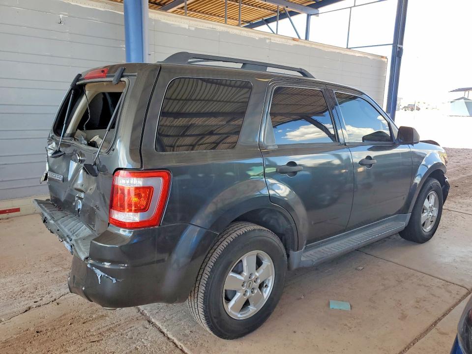 67120606 :رقم المزاد ، 1FMCU03G59KC57646 vin ، 2009 Ford Escape مزاد بيع