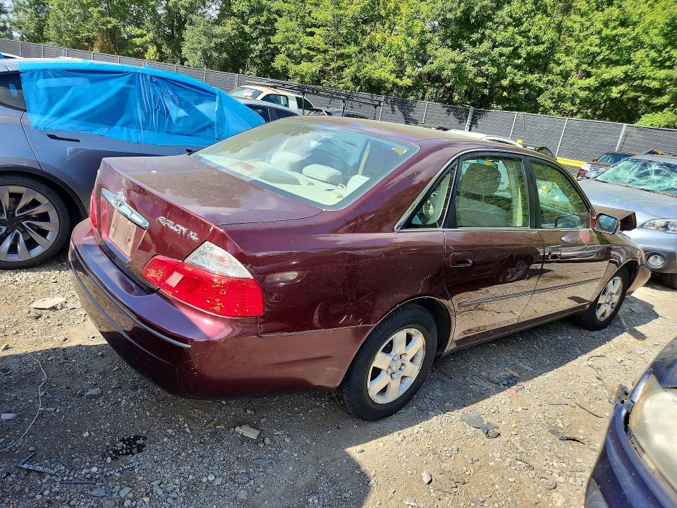 69546256 :رقم المزاد ، 4T1BF28B23U323189 vin ، 2003 Toyota Avalon مزاد بيع
