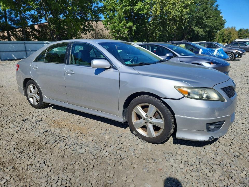 70296786 :رقم المزاد ، 4T1BF3EK3AU058483 vin ، 2010 Toyota Camry مزاد بيع