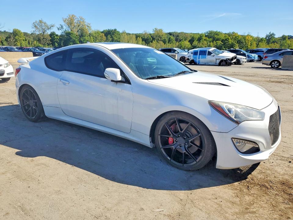 Продаж на аукціоні авто 2015 Hyundai Genesis Coupe, vin: KMHHU6KJ4FU125774, номер лоту: 69229686