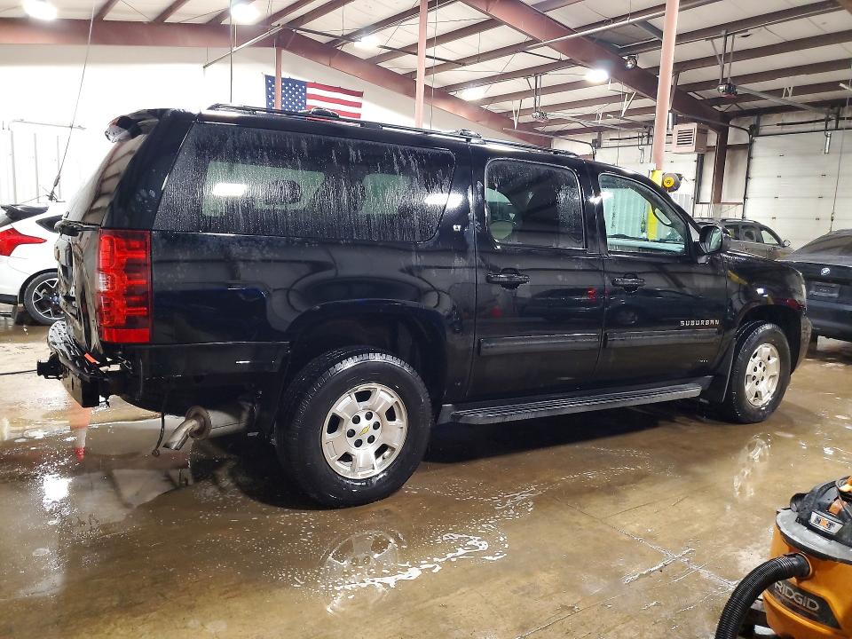 68617606 :رقم المزاد ، 1GNSKJE77CR167719 vin ، 2012 Chevrolet Suburban مزاد بيع